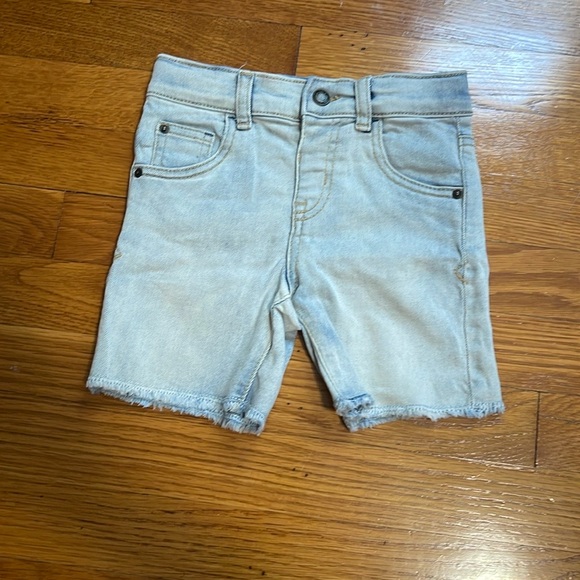 Cat & Jack Toddler Boy Denim Shorts Lot of 2 Size 3T/4T - Picture 2 of 7